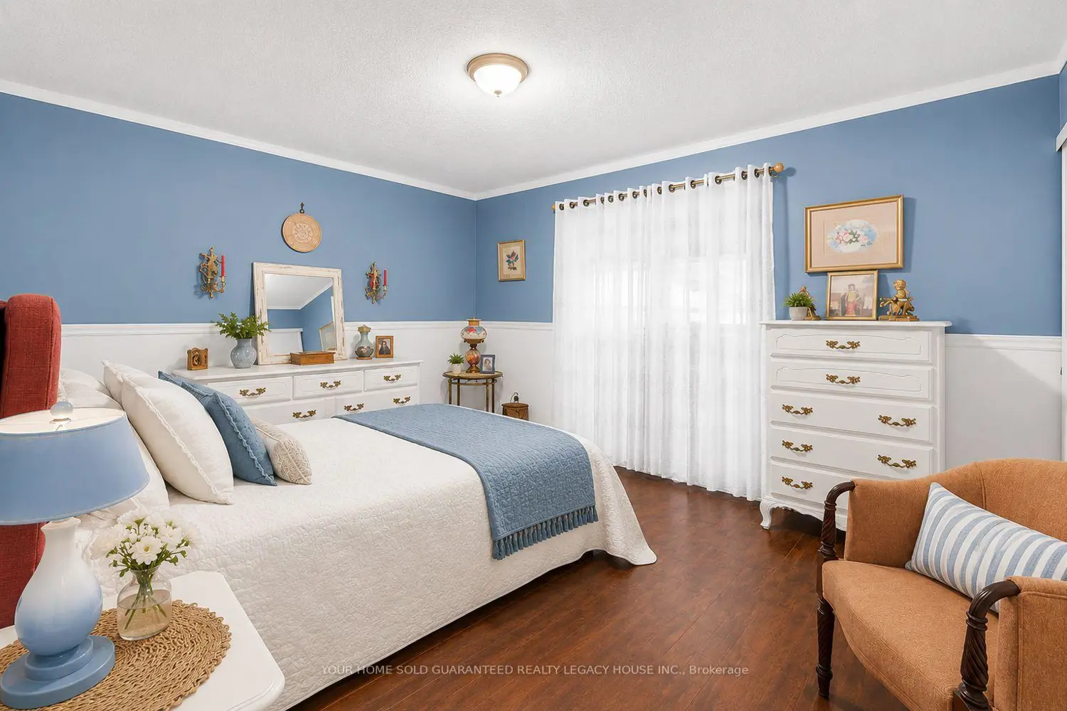 204 Dyer Drive photo 5