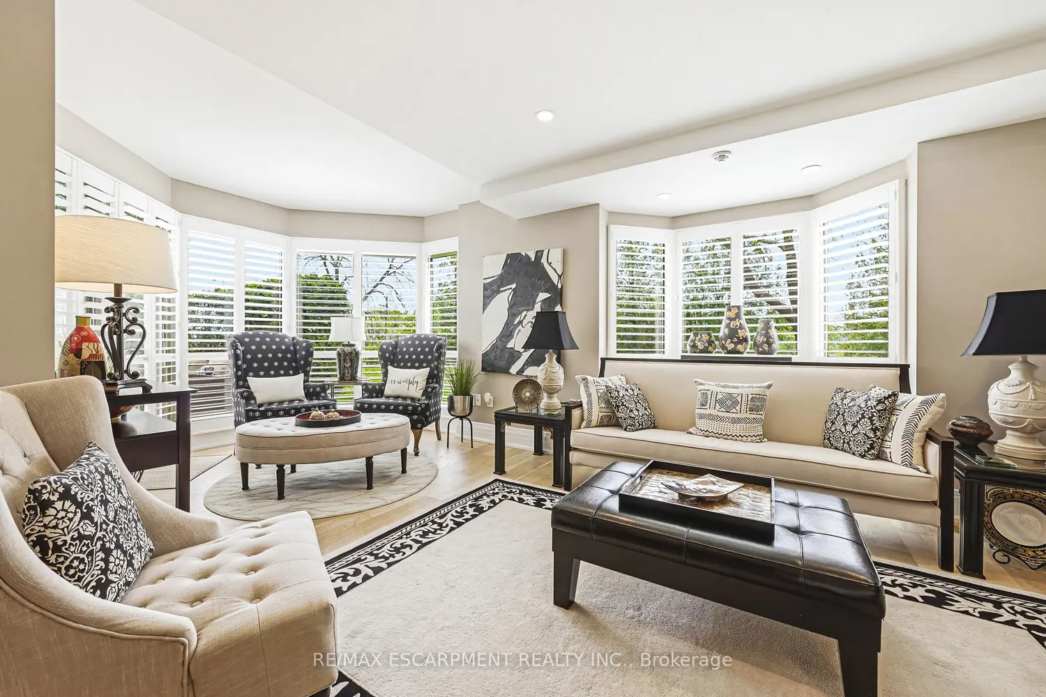 1201 North Shore Boulevard 101 photo 2