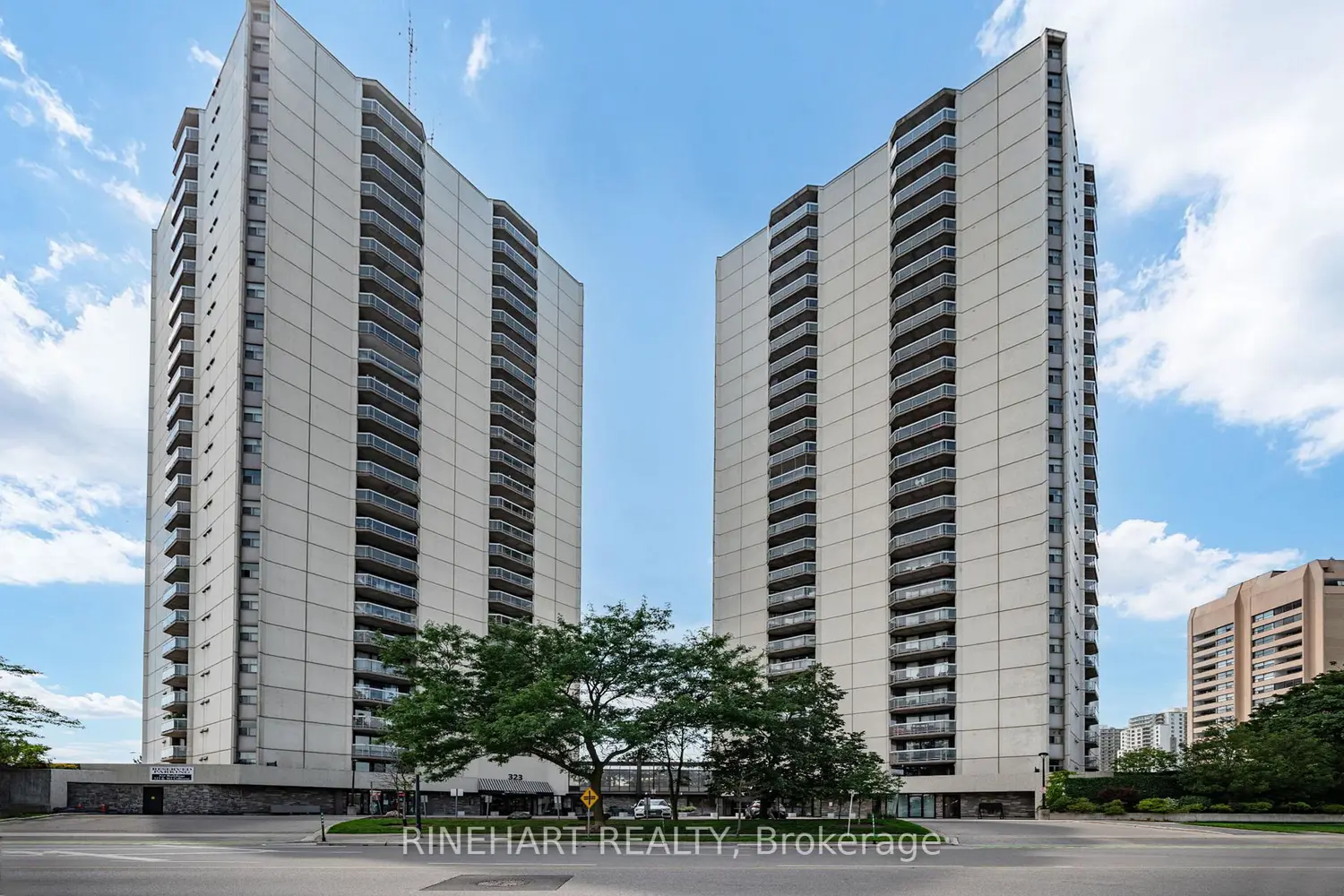 363 Colborne Street 2701