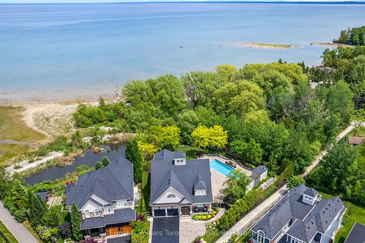 42 Silver Crescent