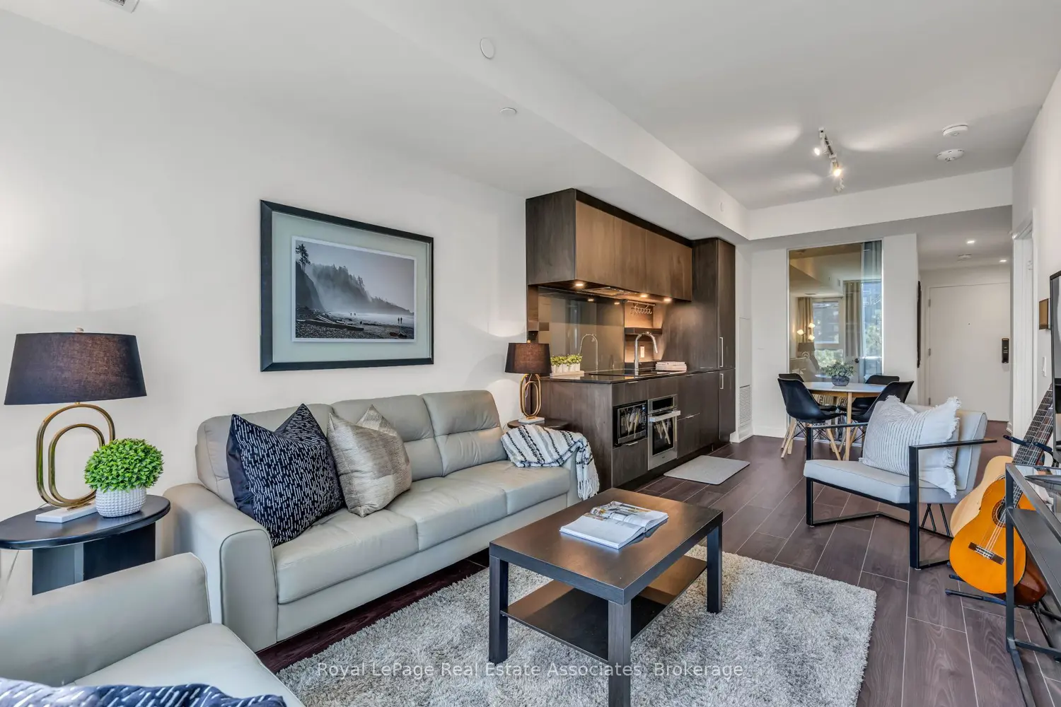 28 Ann Street 414 photo 2