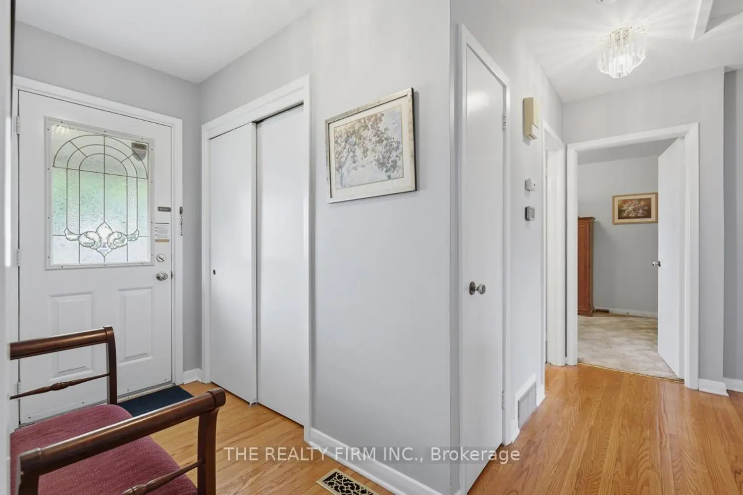 23 Frontenac Road photo 2
