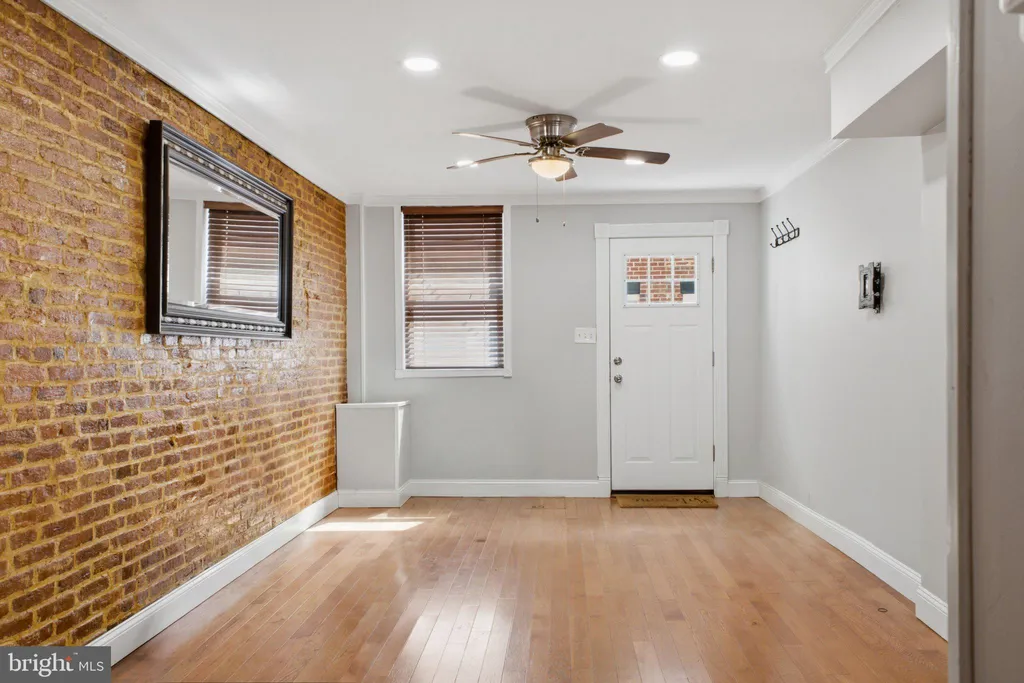420 S Regester St, Baltimore, MD 21231 photo 2