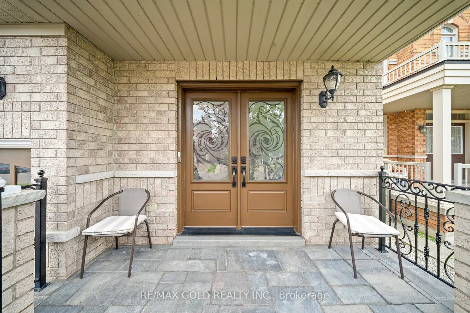 14 Dovehaven Crescent