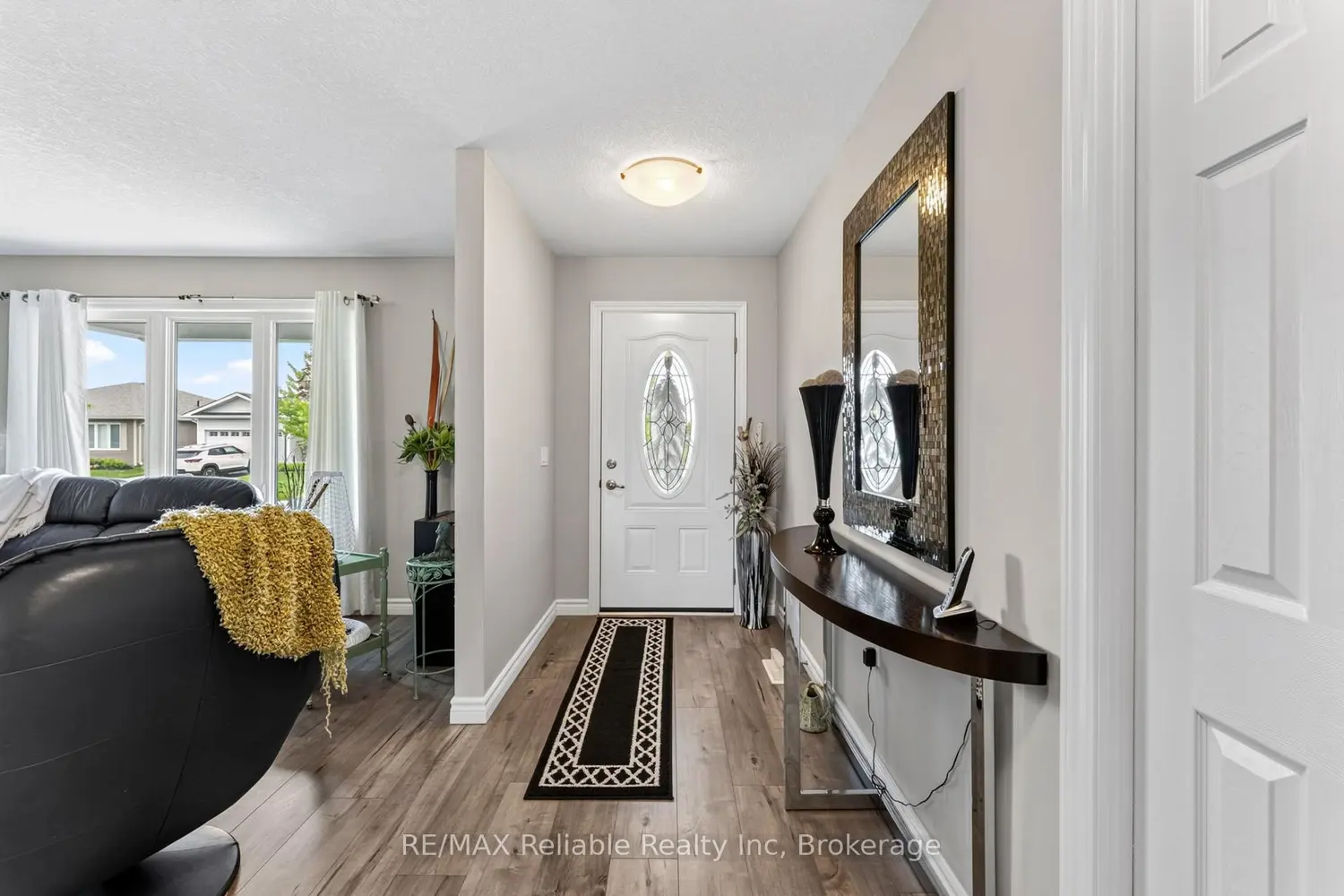 7 Windward Way photo 4