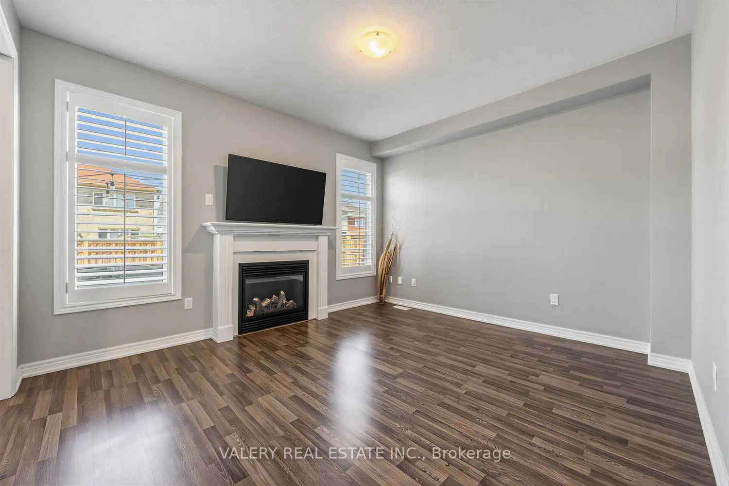 20 Mcdonald Crescent photo 4