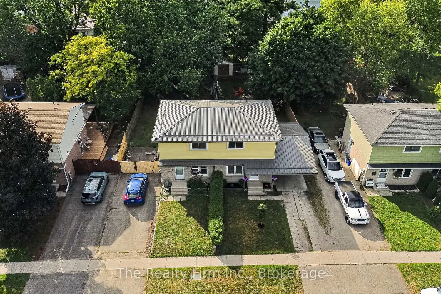 111 Carnegie Street photo 2