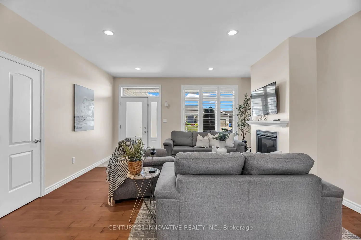 212 Summerset Place