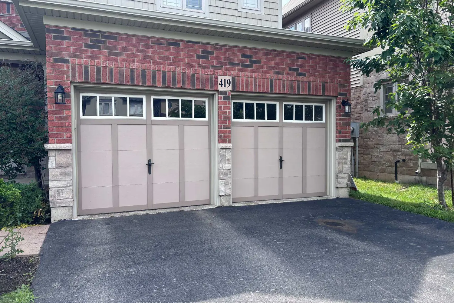 419 Macintosh Drive photo 2