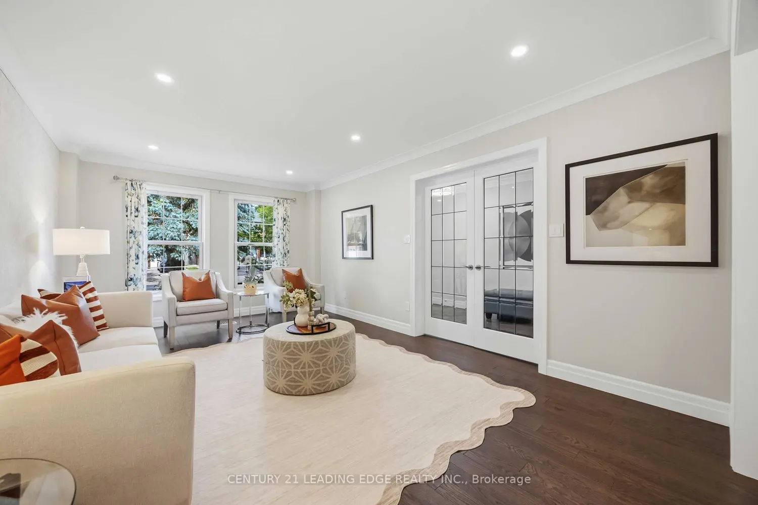 55 Mccarty Crescent photo 2