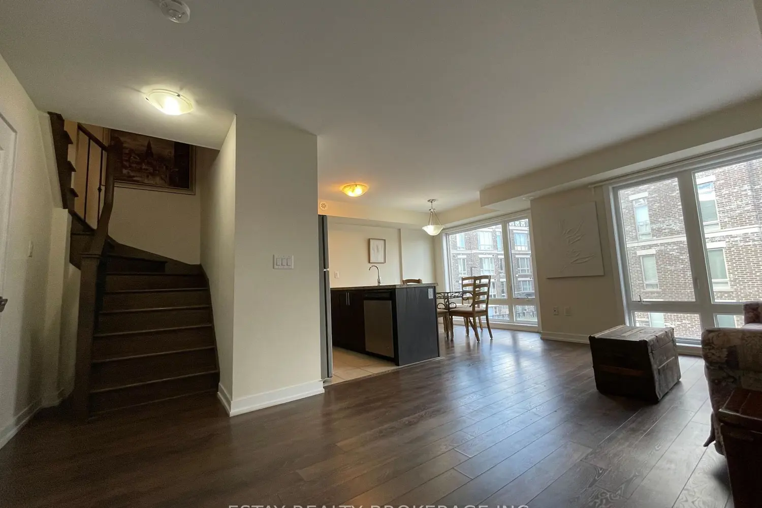 2 Westmeath Lane 2118 photo 4
