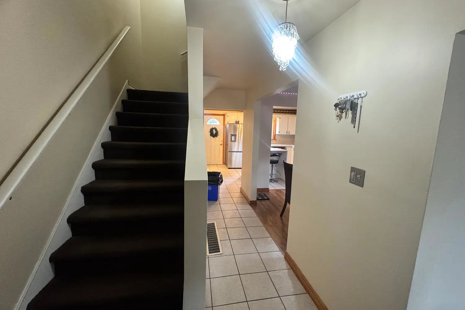 39 Reid Avenue photo 3