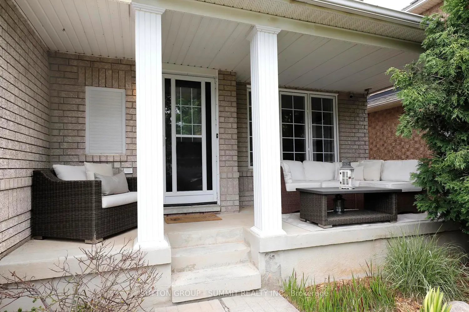 1521 Swann Crescent photo 4