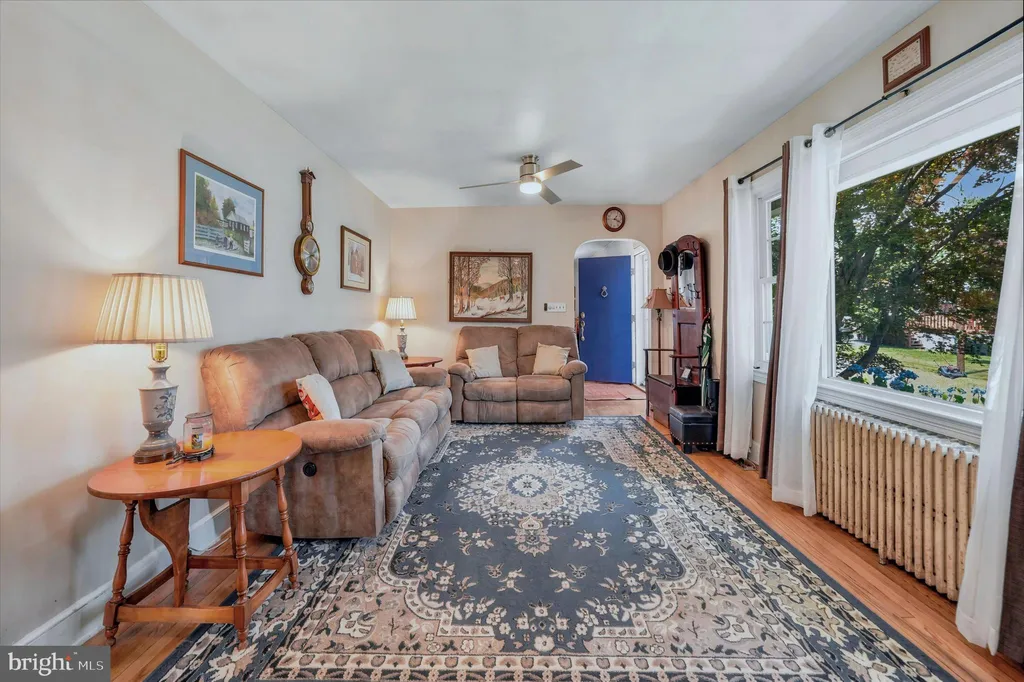 100 Maple Ave, Wilmington, DE 19809 photo 3