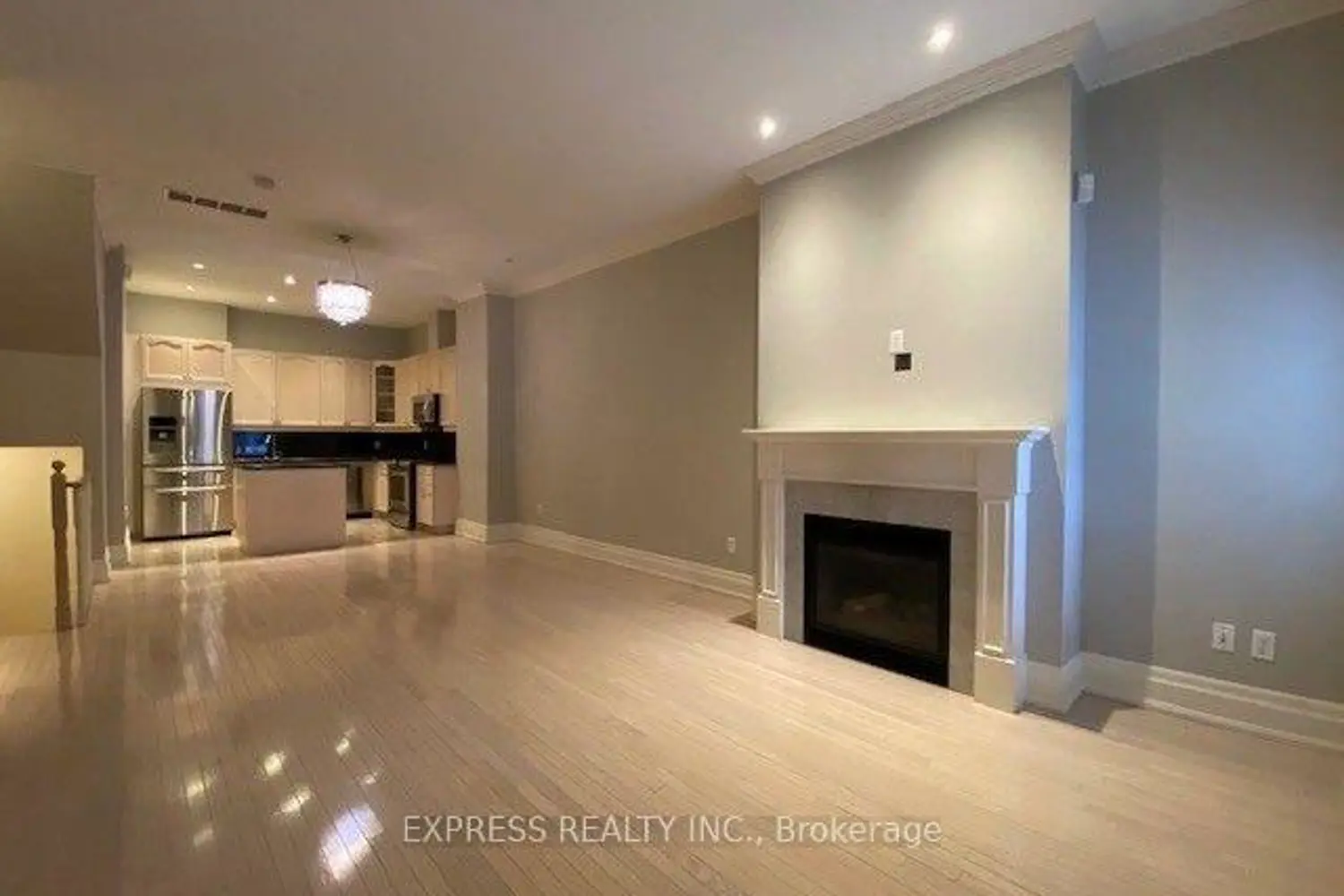 51 York Mills Road 302 photo 2