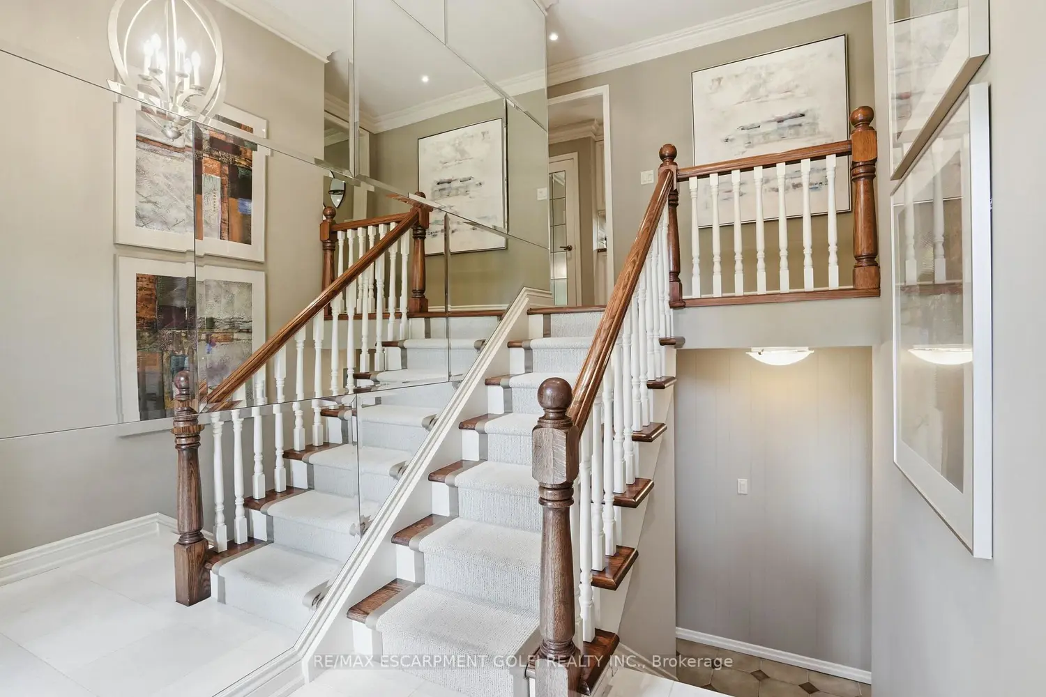 5 Maple Avenue photo 2