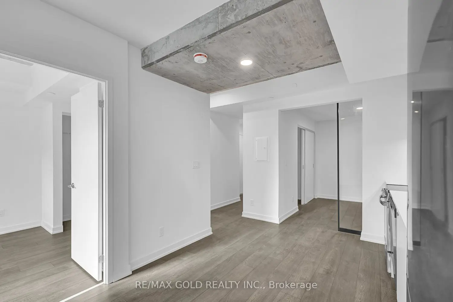 57 Brock Avenue 211 photo 5