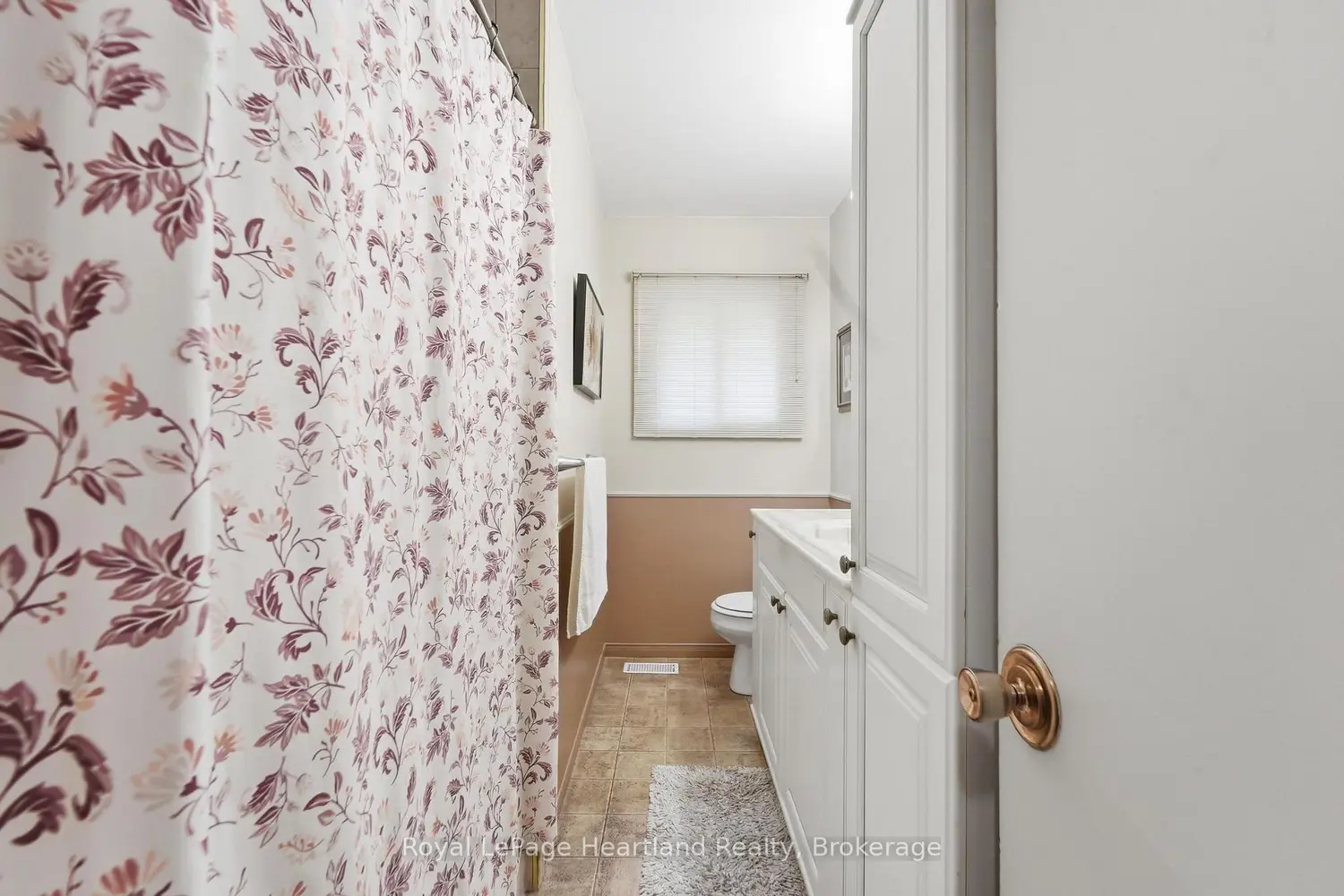 235 Hincks Street photo 4
