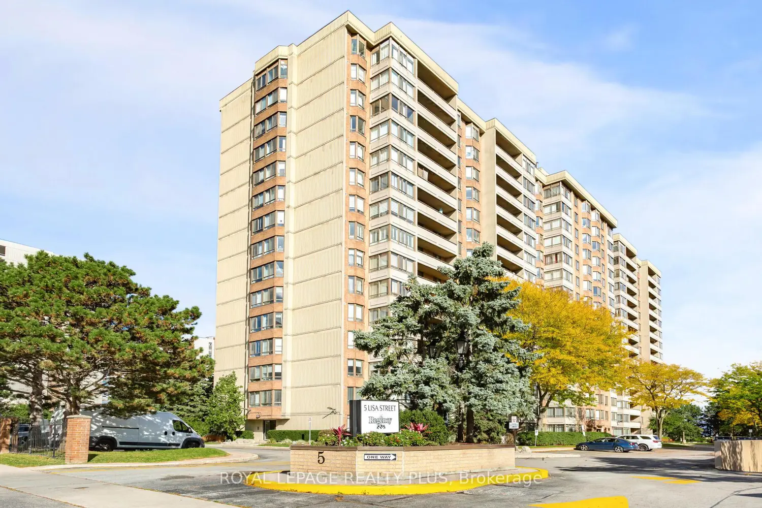 5 Lisa Street 803