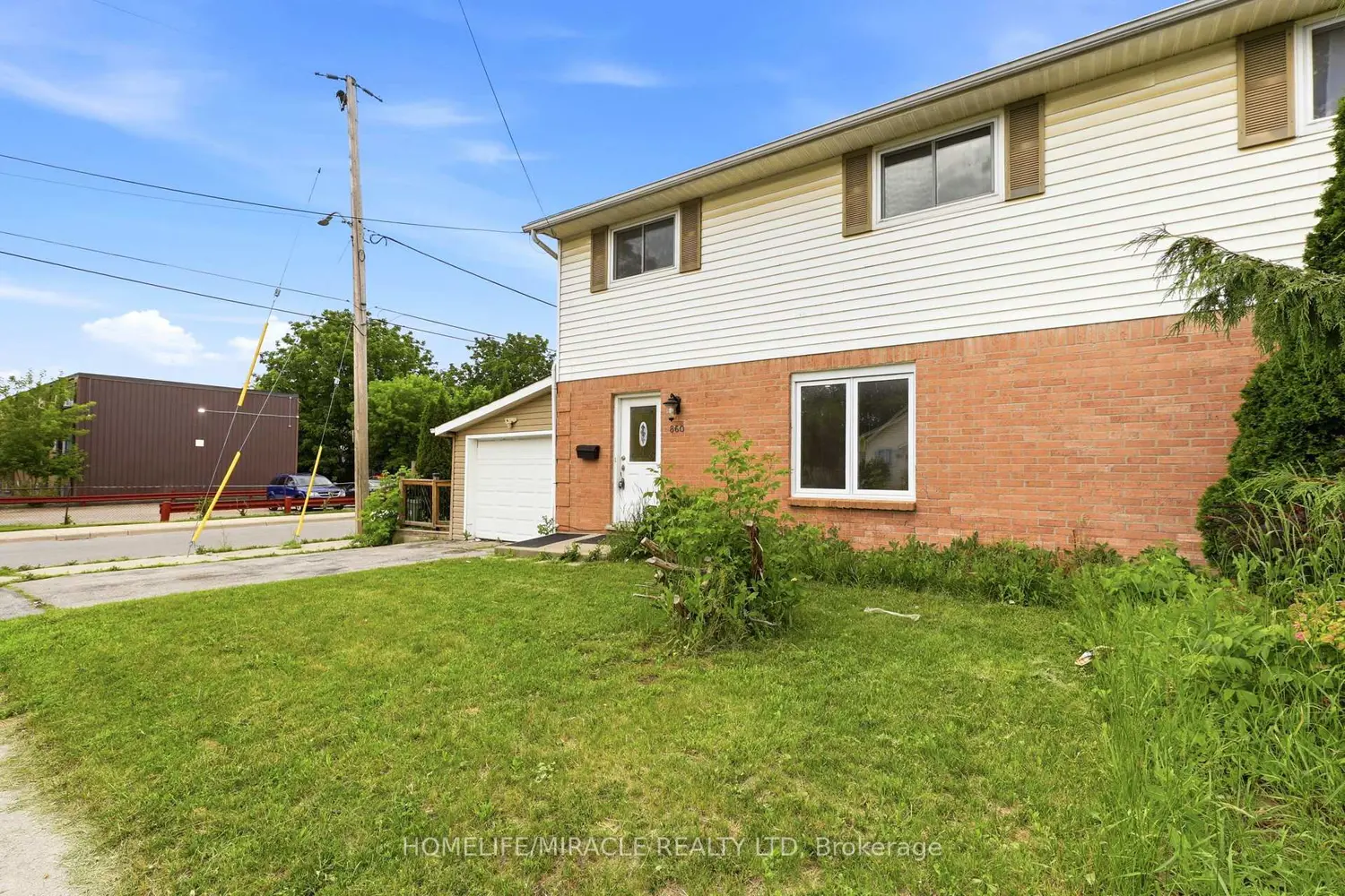 860 Trafalgar Street photo 2
