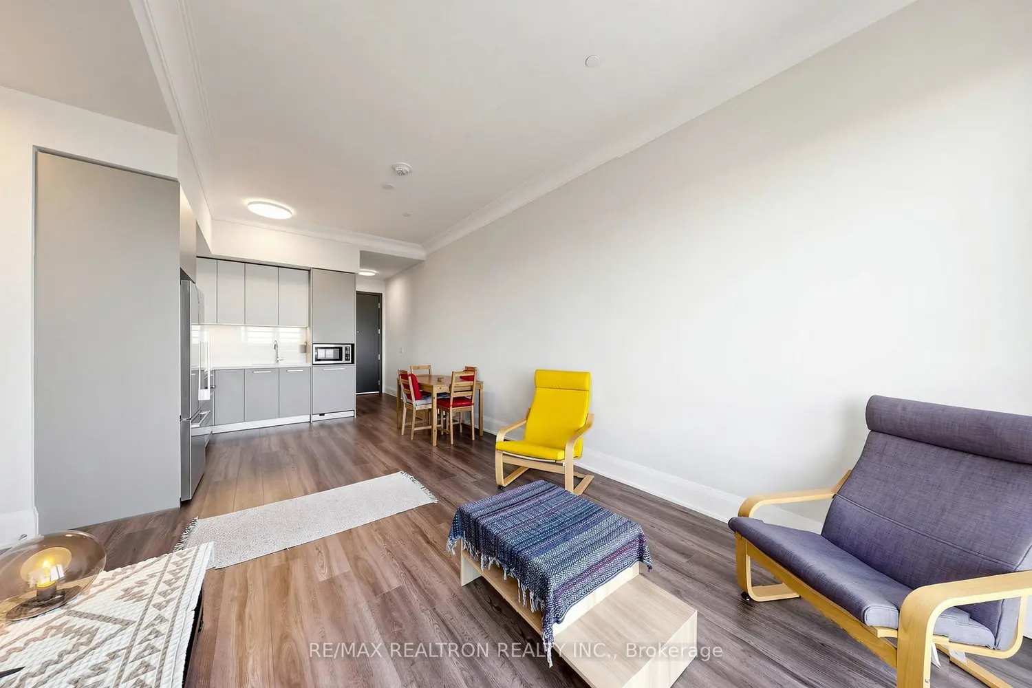 12 Gandhi Lane 3702 photo 4