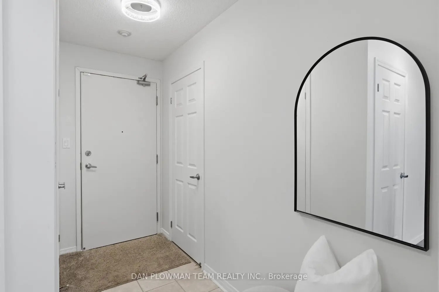 75 Shipway Avenue 112 photo 4