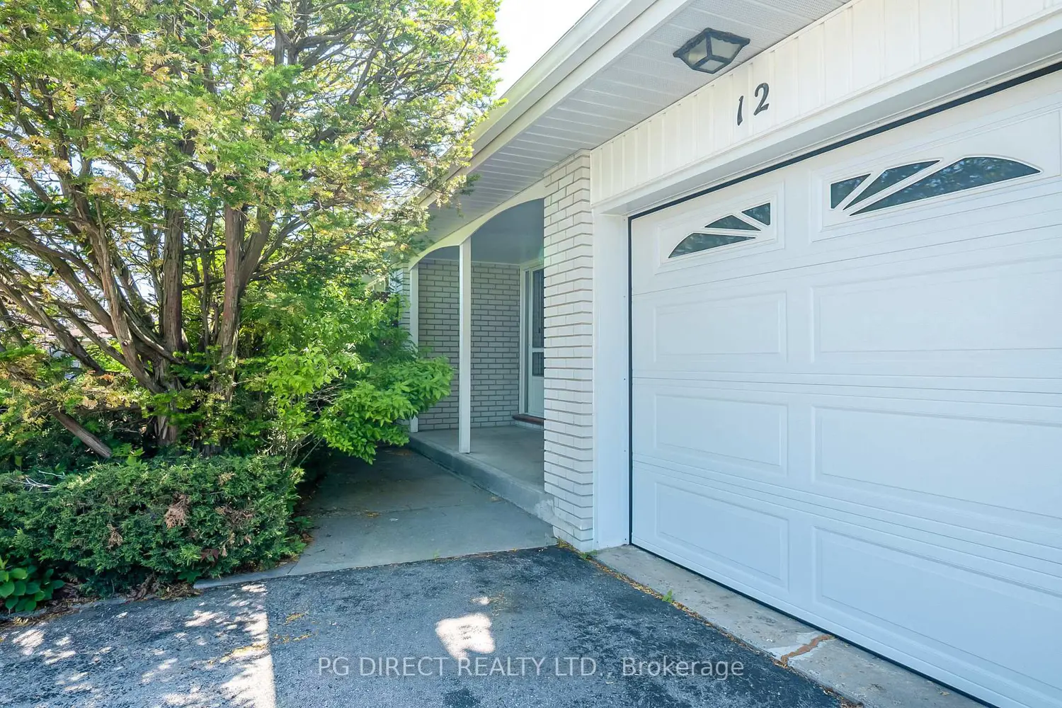 12 Belvedere Road photo 2