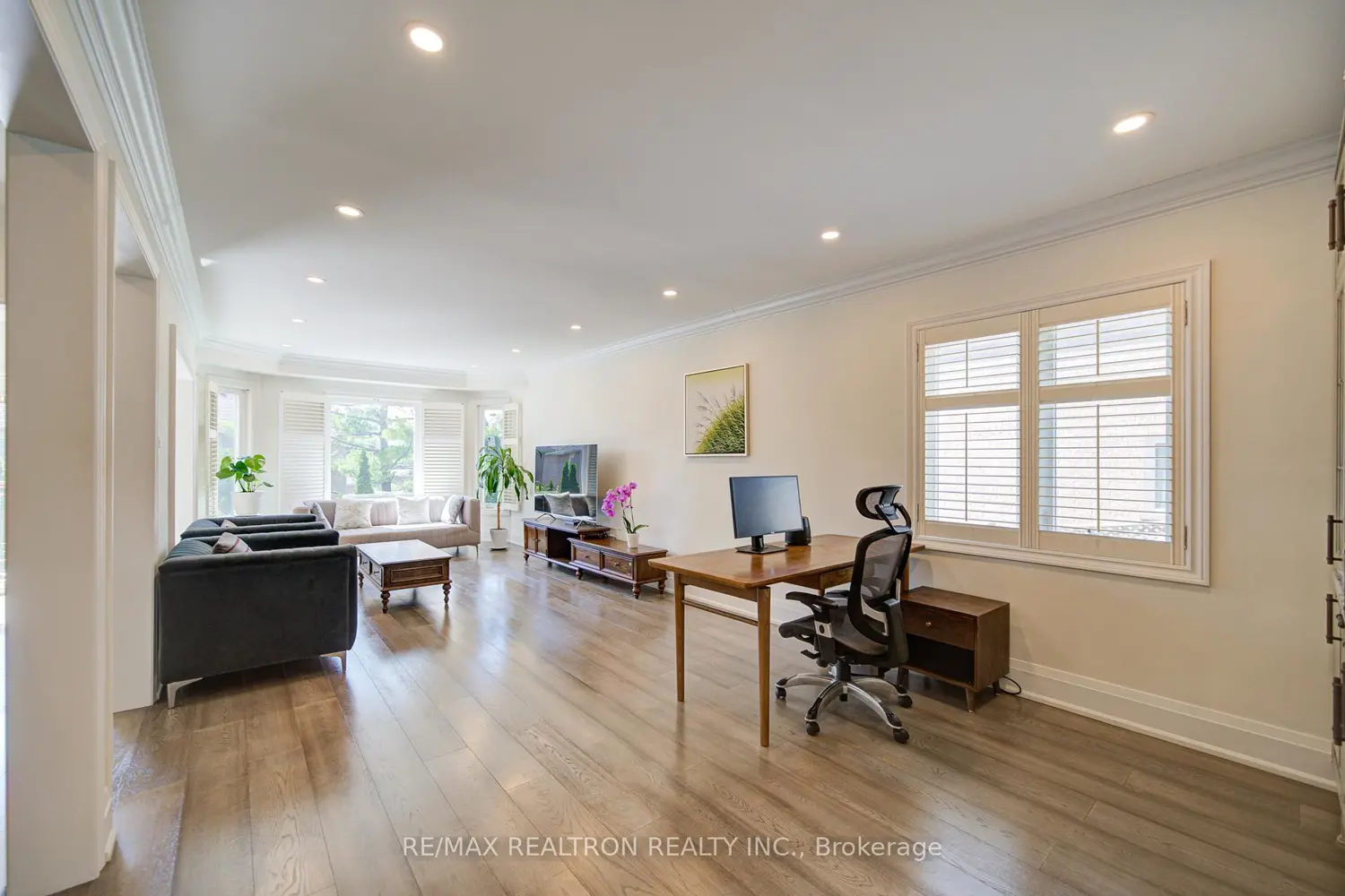 32 Dumfries Drive photo 5