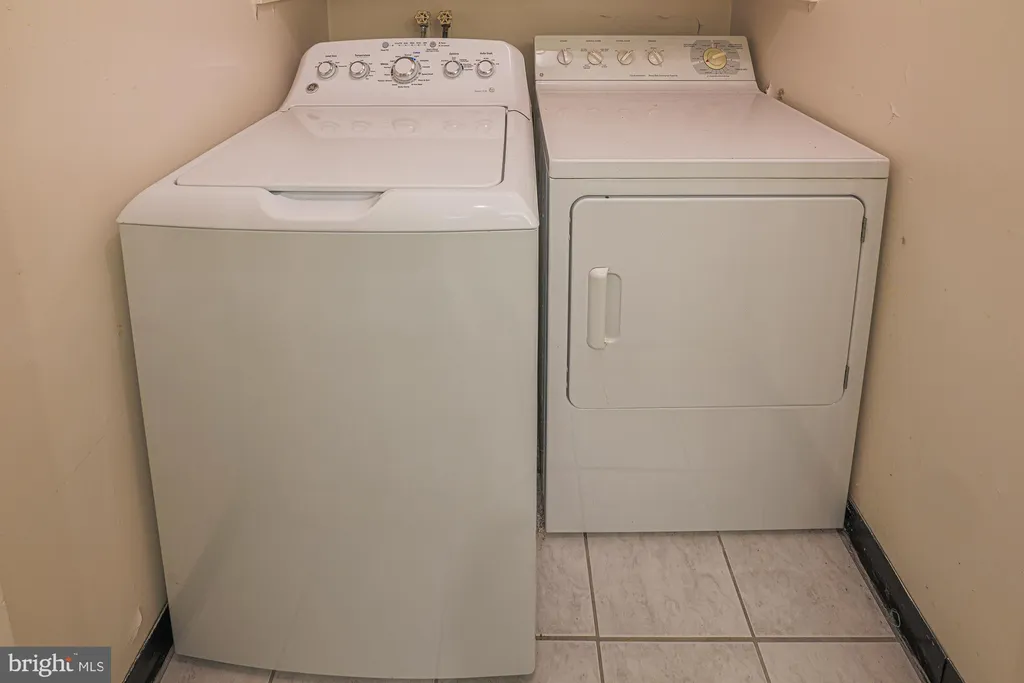 6210 Park Heights Avenue Unit 400, Baltimore, MD 21215