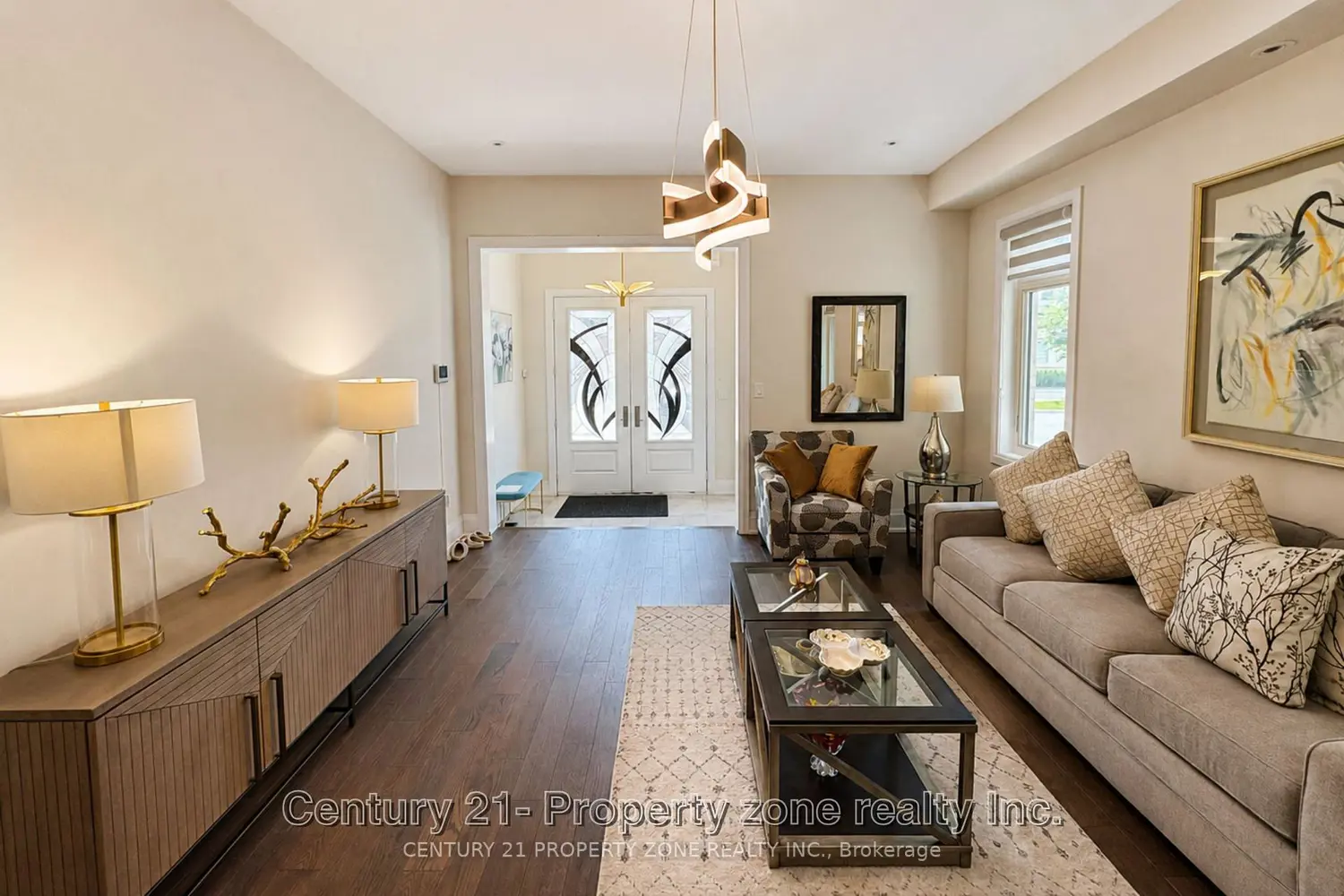79 Mevira Gardens photo 4