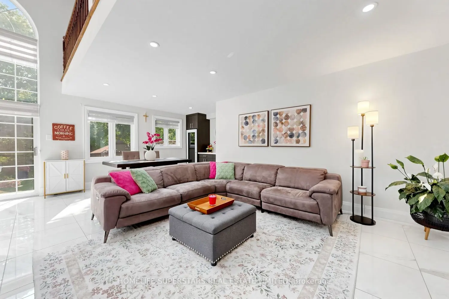 34 Mercer Drive photo 3