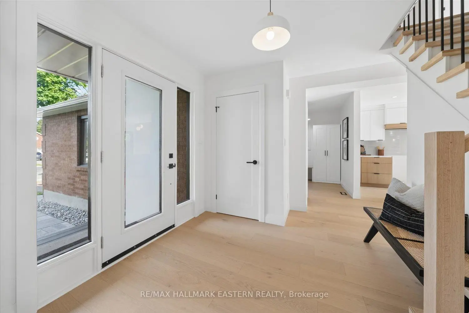 1565 Fair Avenue photo 3