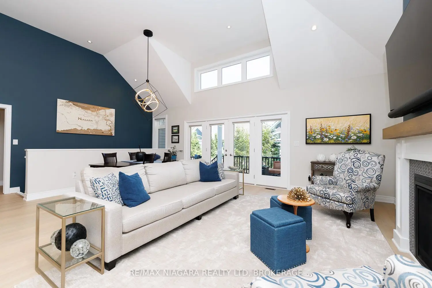 26 Sassafras Row photo 2