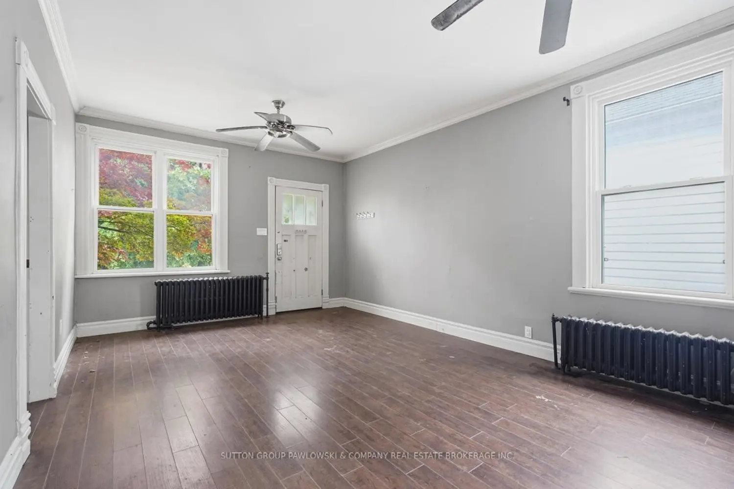 15 Carlton Avenue photo 4