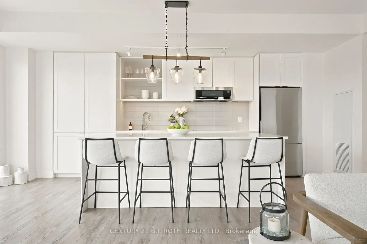 185 Dunlop Street 301 photo 4