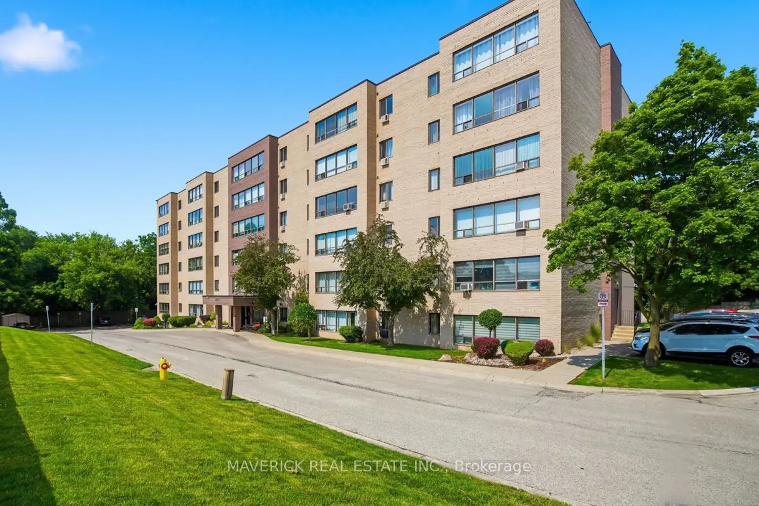 650 Cheapside Street 303