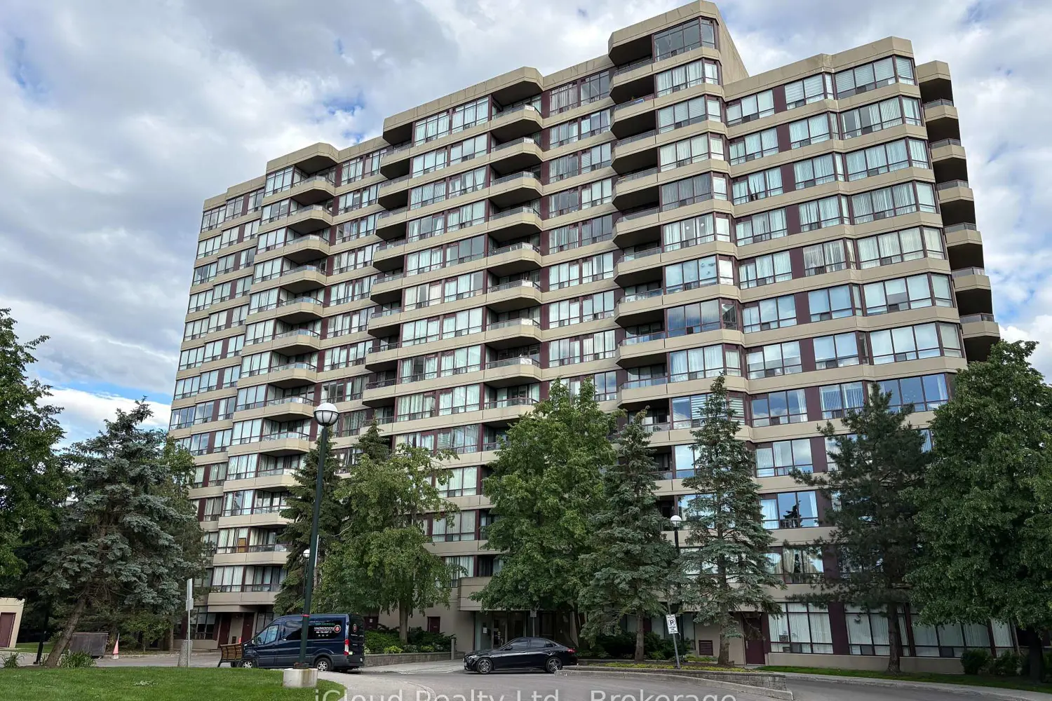 91 Townsgate Drive 710