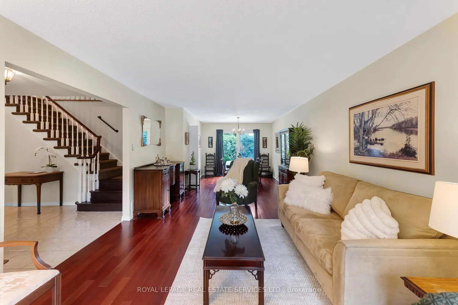 88 Germorda Drive photo 3