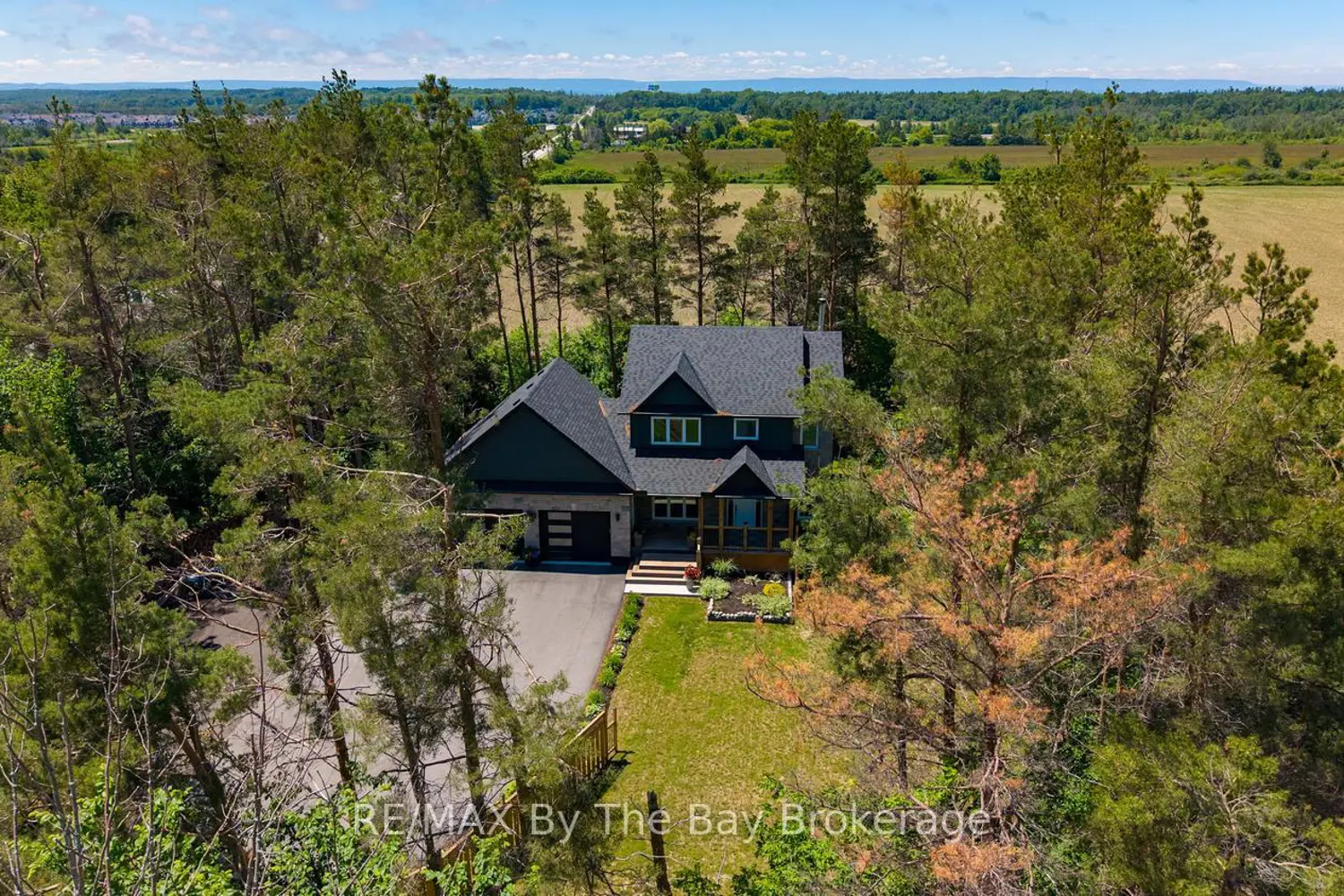 2946 92 County Road photo 2