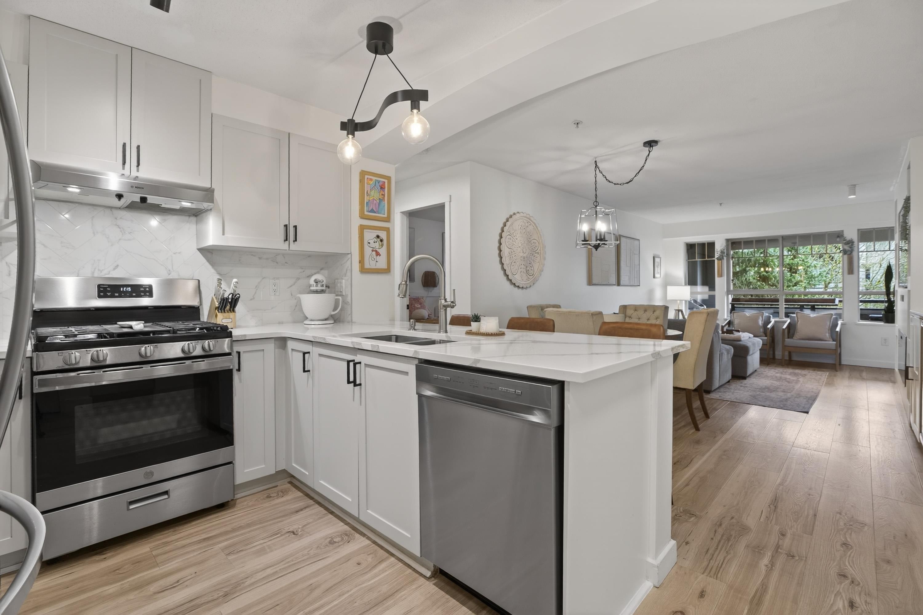 312-2959 Silver Springs Boulevard, Coquitlam, BC, V3E 3S5