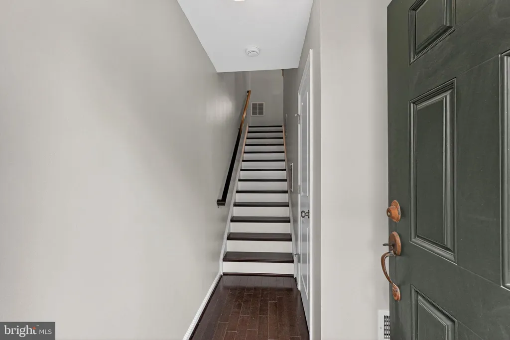 155 Prado Lane Unit 2704, Clarksburg, MD 20871 photo 5