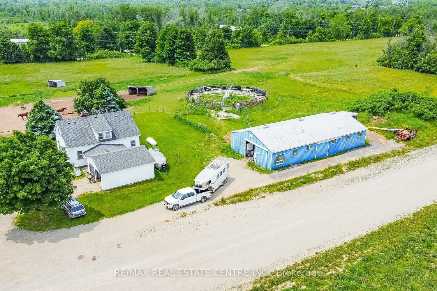 10253 2Nd Line photo 4