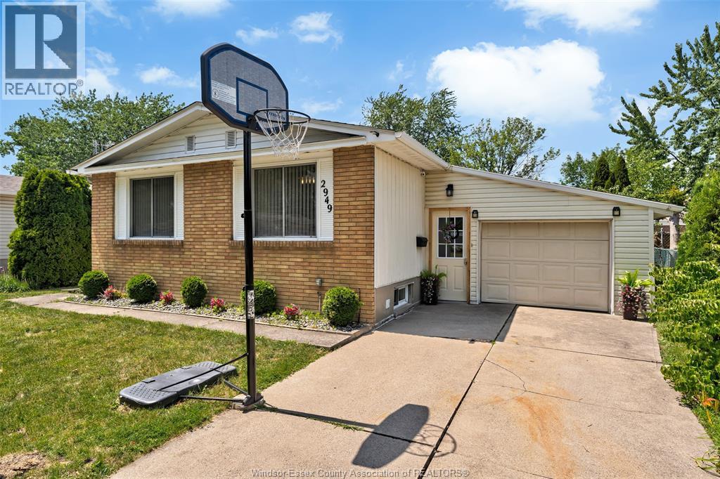 2949 Brimley Drive, Windsor, ON, N8R1L9 photo 5