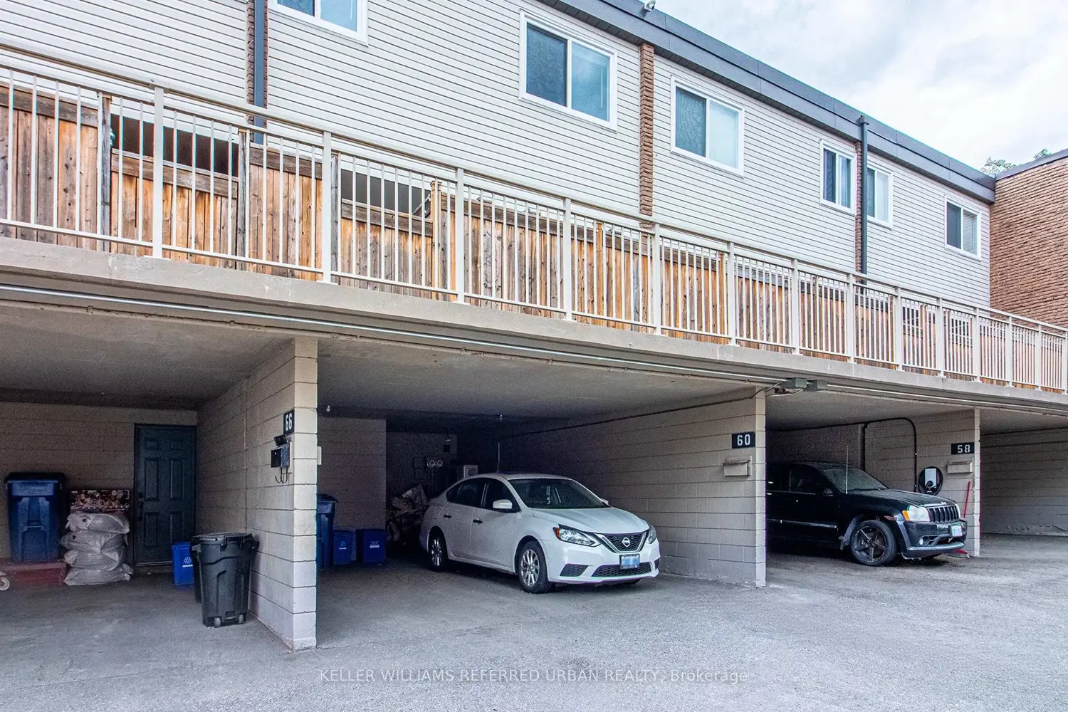 60 Springfair Avenue photo 3