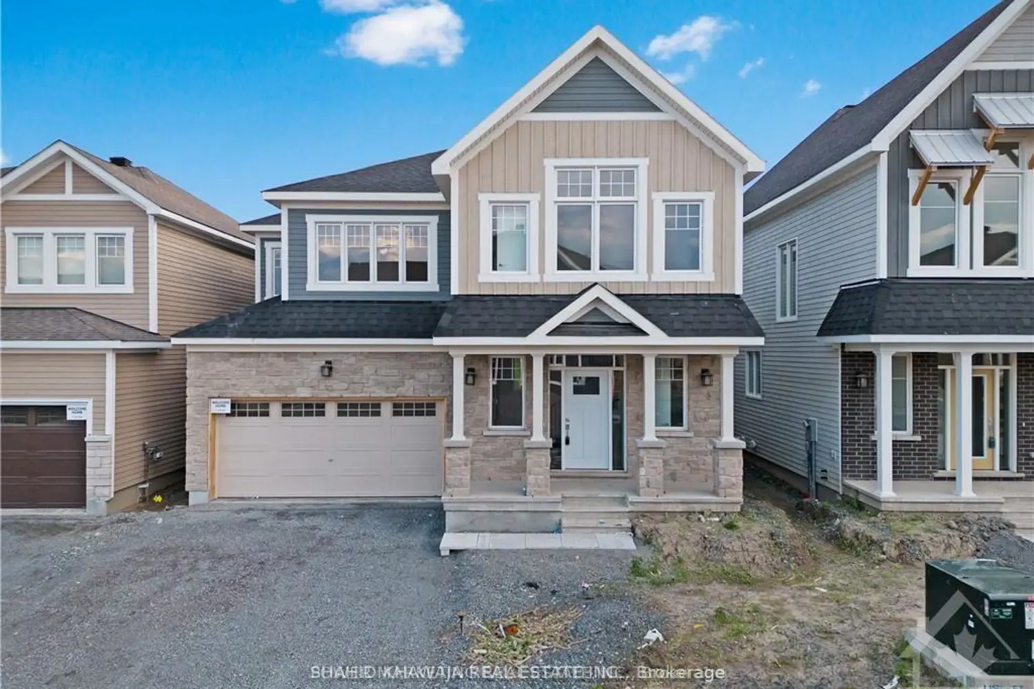 93 Hackamore Crescent photo 2