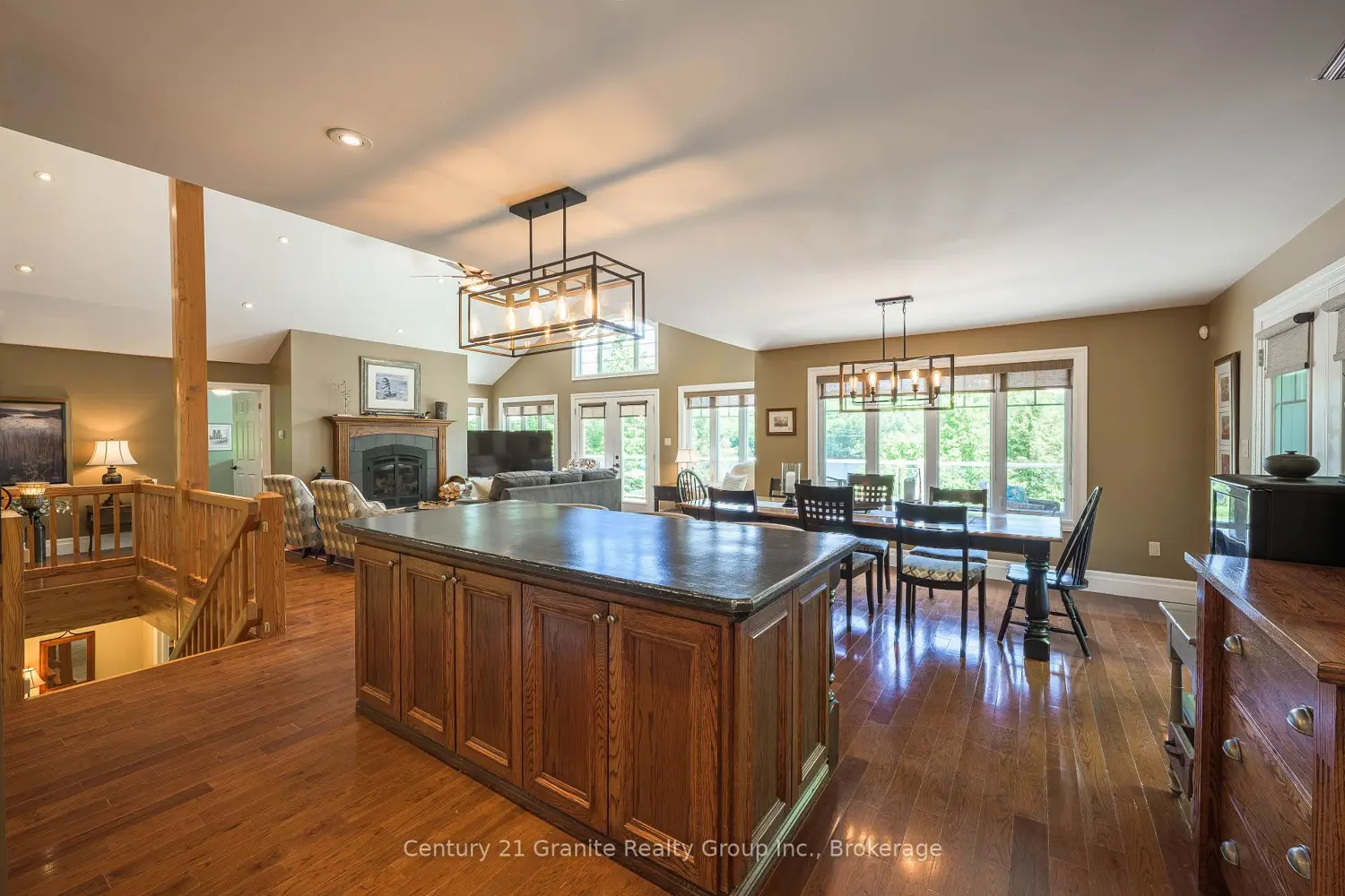 1070 Shipley Drive photo 5