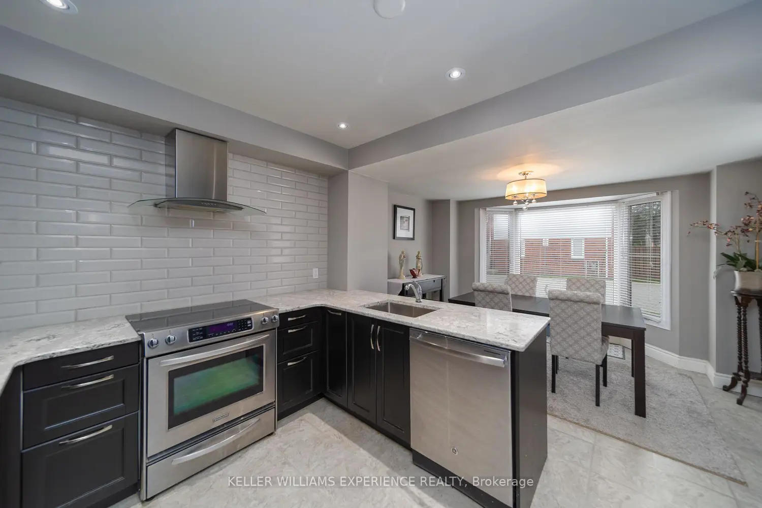 63 Shoreline Drive photo 2