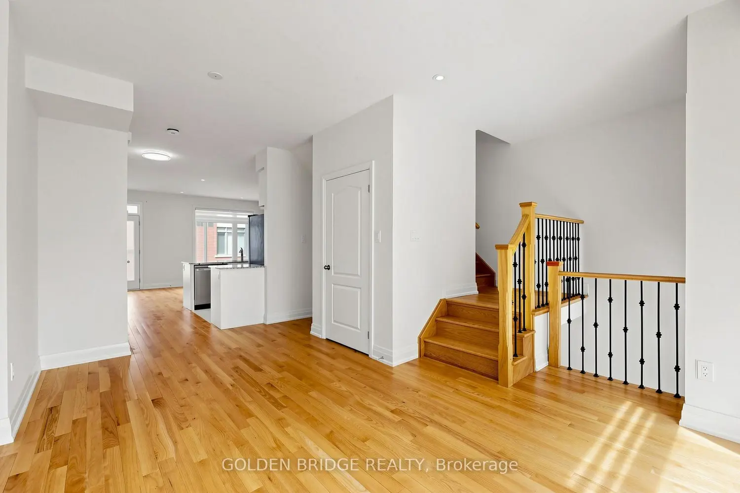 40 William Saville Street photo 3
