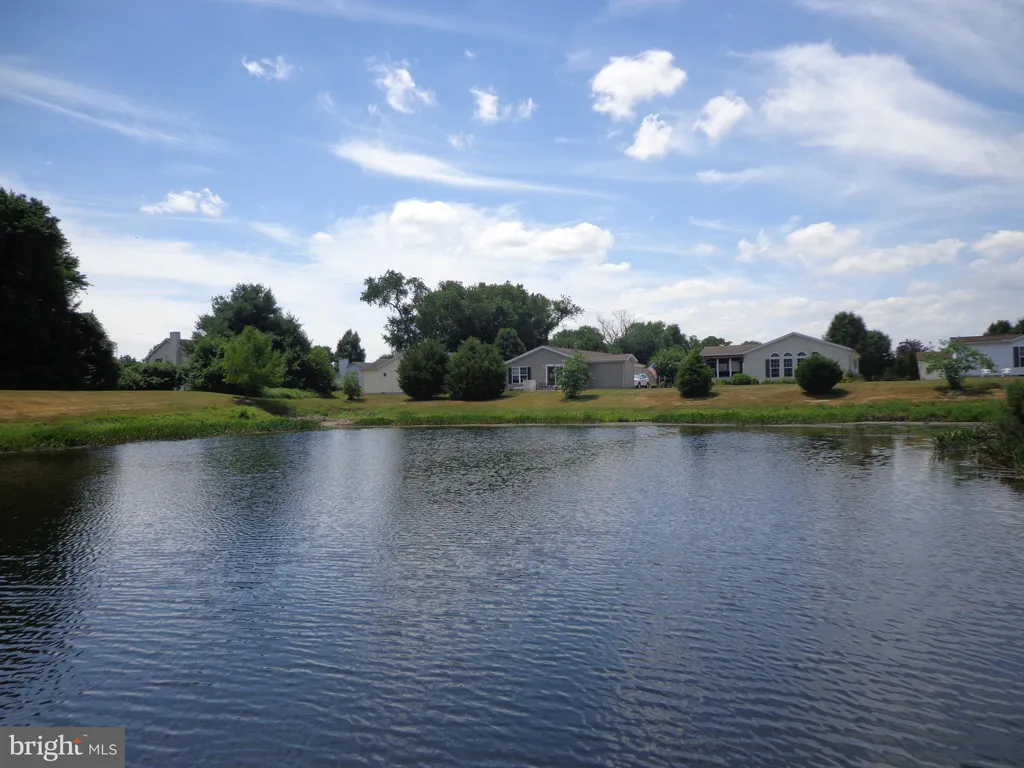 7 Raze Lane Unit 152, Camden, DE 19934