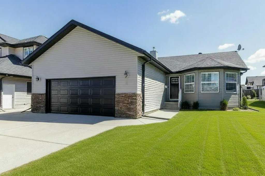 3 Liberty Place, Sylvan Lake, AB, T4S 0A2